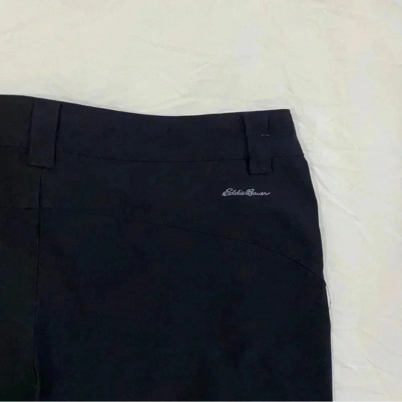 🎈Eddie Bauer women’s black  capri cargo pants size 8 - Picture 6 of 9
